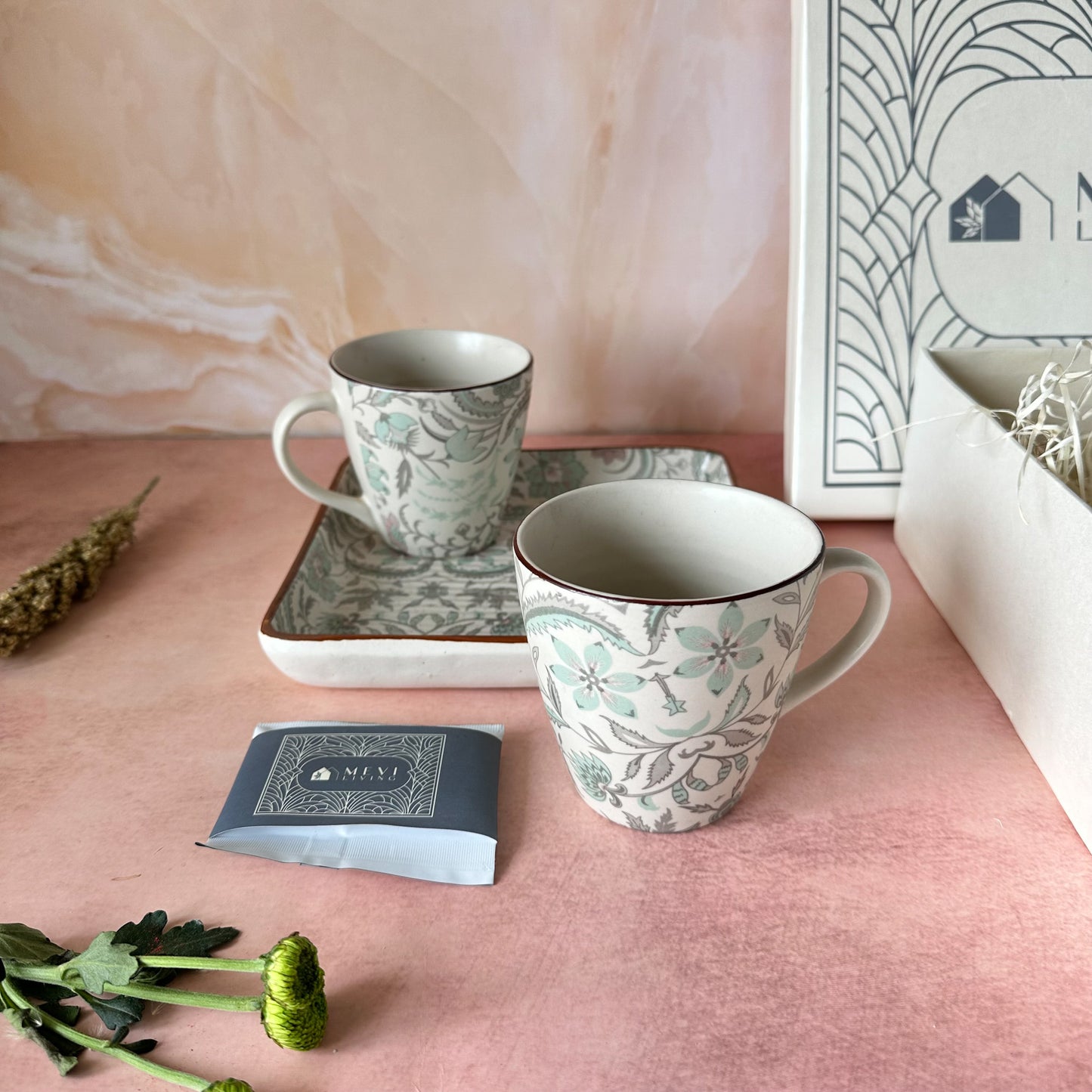 Windsor Bloom Morning Bliss Mug & Platter Gift Set