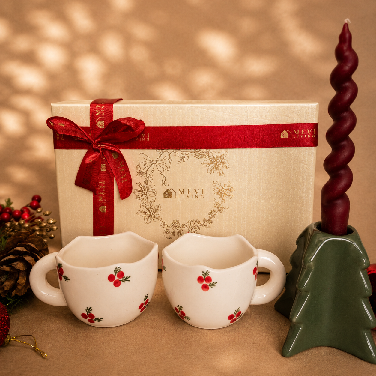 Holly Cheer Holiday Gift Set