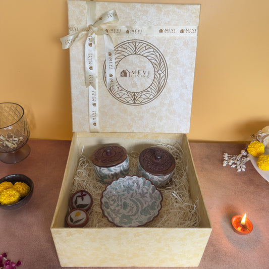 Windsor Bloom Swell Bowl & Jars Gift Set