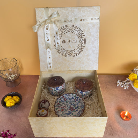 Heritage Floral Swell Bowl & Jars Gift Set