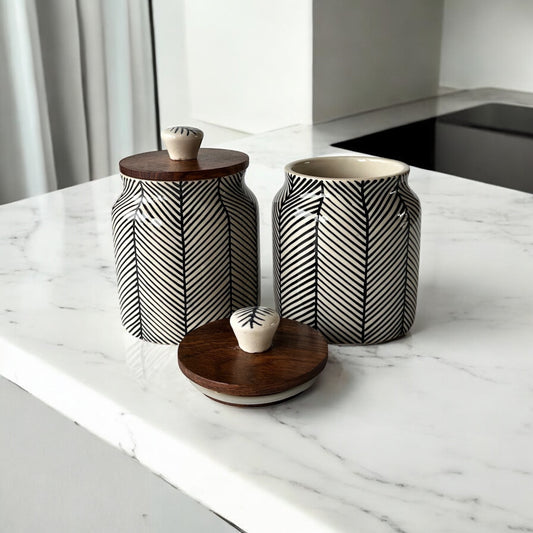 Imperial Leaf Jar - Black