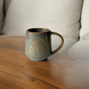 Terra Foliage Mug - Gray