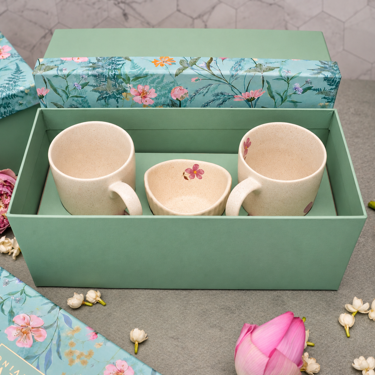 A Garden Affair Mugs & Mini Bowl Gift Set – Blush