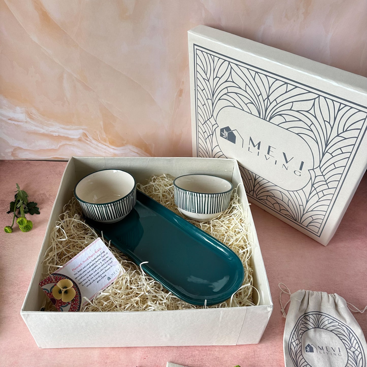 Stria Savour & Share Gift Set