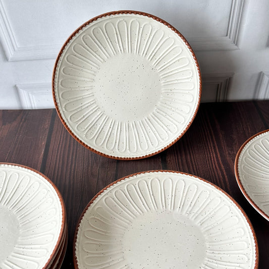 Heirloom Charm Quarter Plates