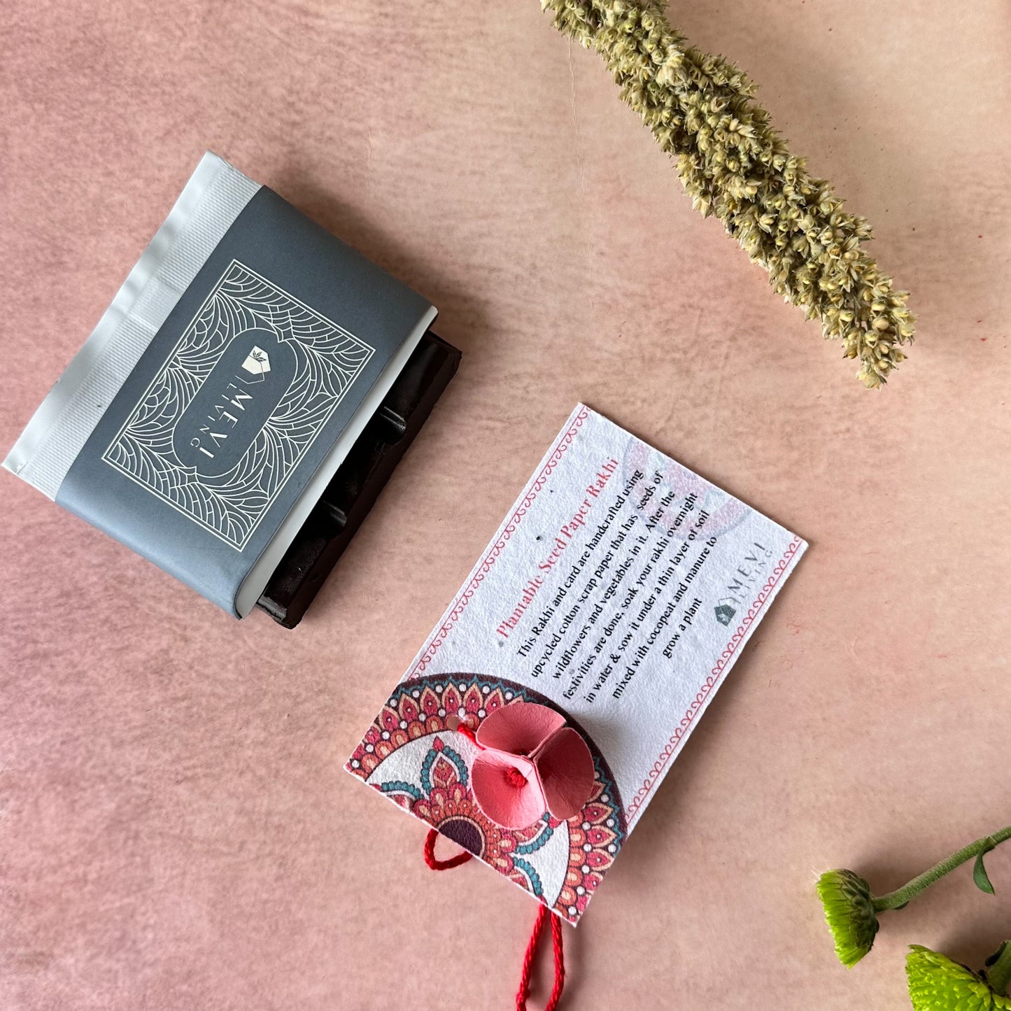 Grisaille Latte & Crumbs Gift Set