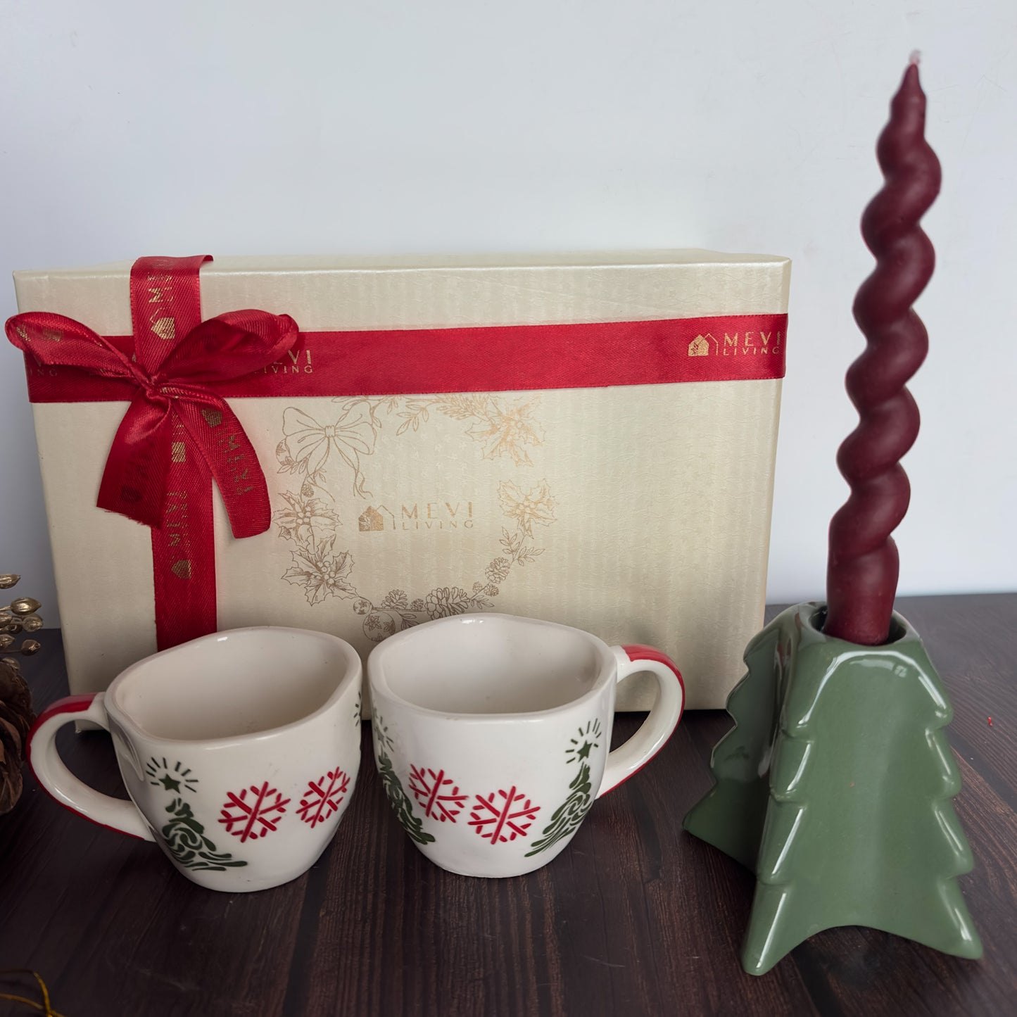 Holly Jolly Holiday Gift Set