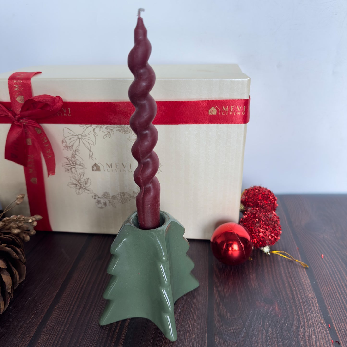 Holly Jolly Holiday Gift Set