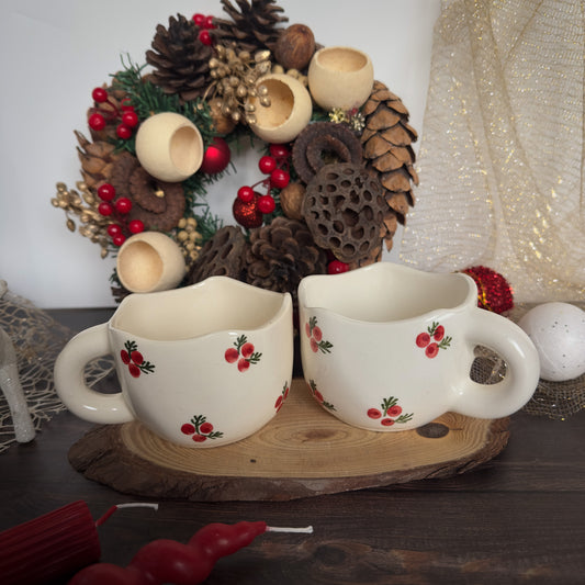 Holly Cheer Mugs (Set of 2)