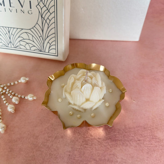Divine Lotus Urli Scented Candle