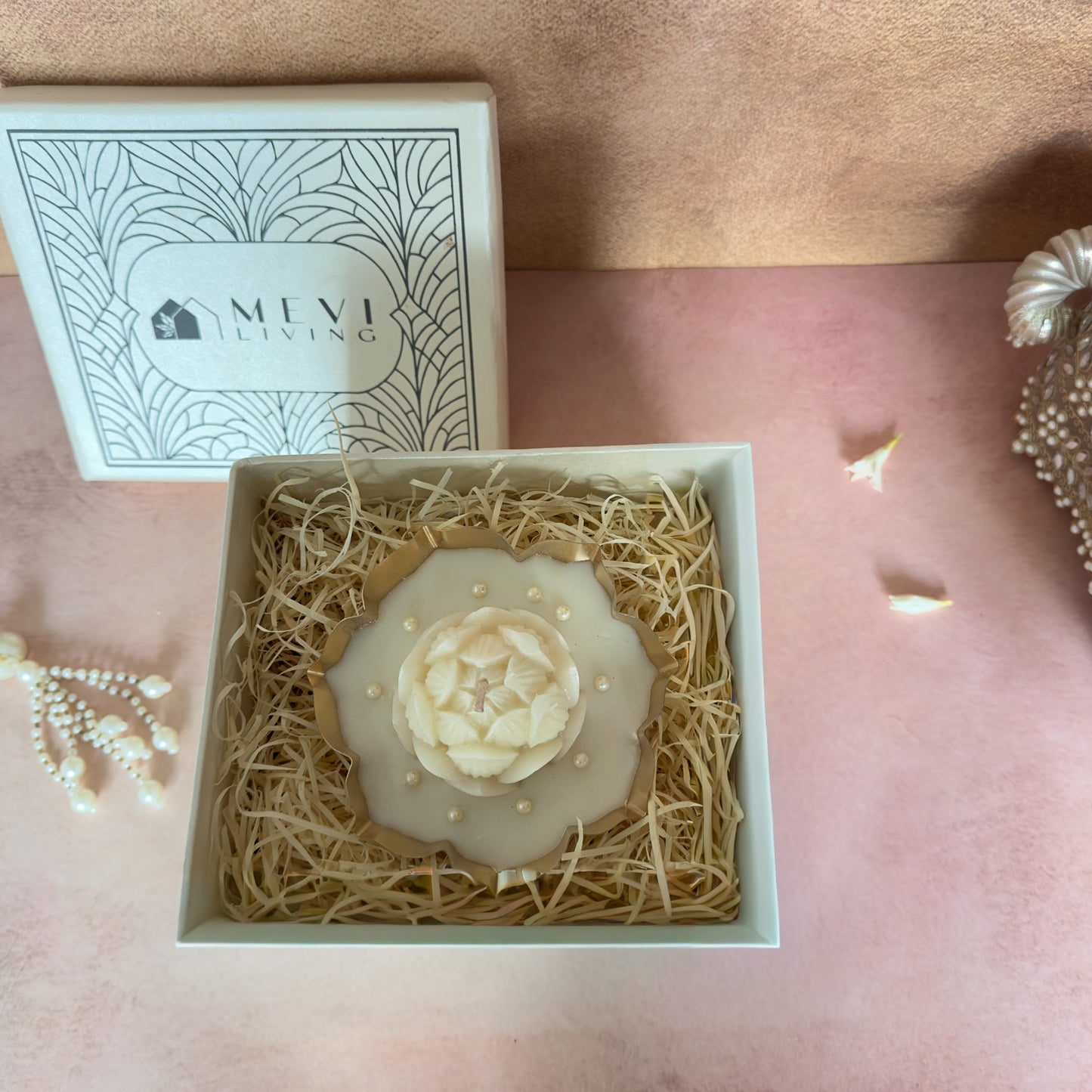 Divine Lotus Urli Scented Candle