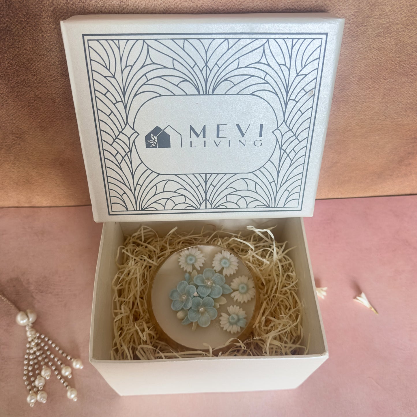 Petal Glow Urli Scented Candle