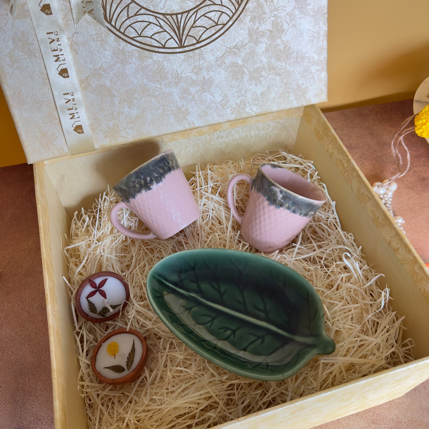 Blushlet Gift Set