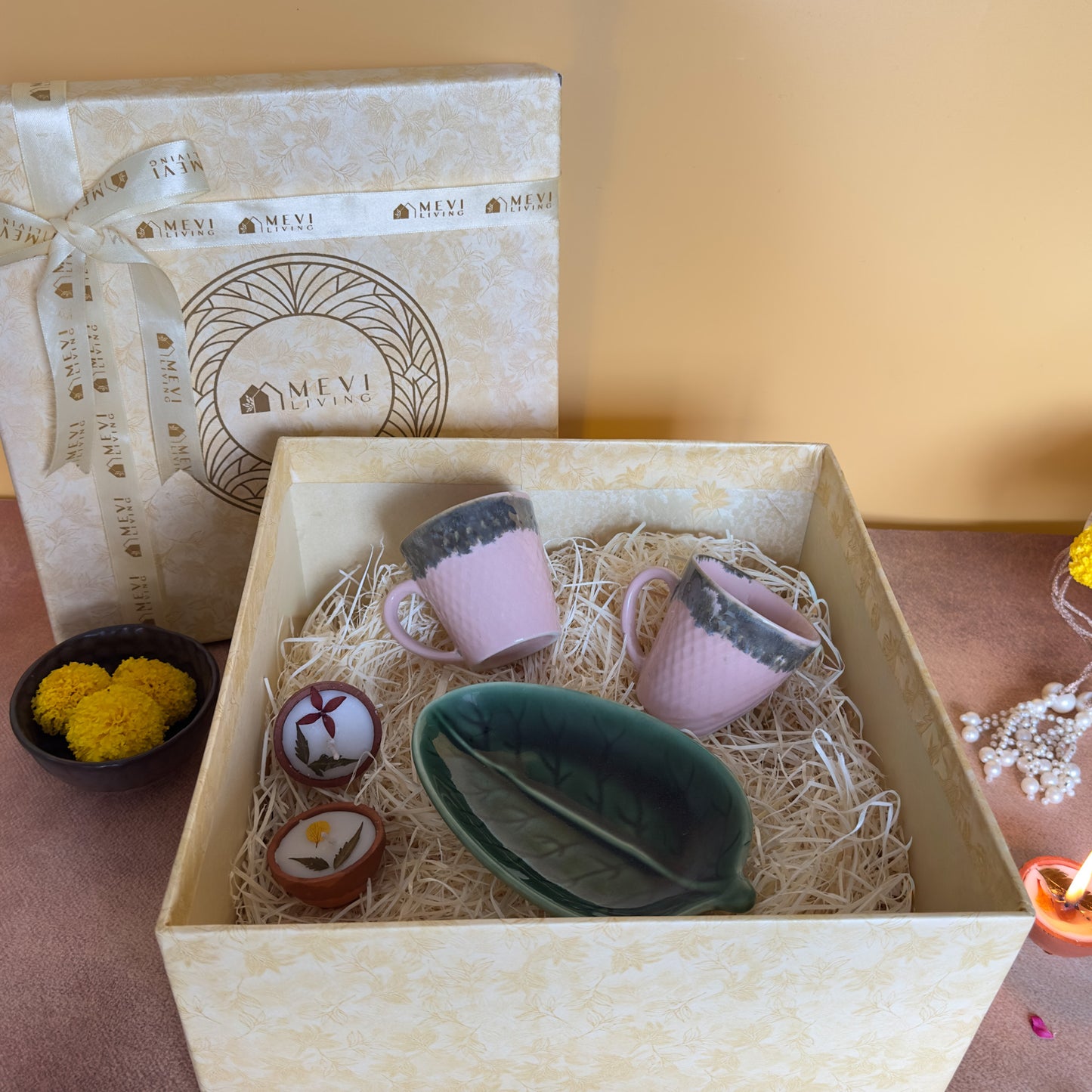 Blushlet Gift Set