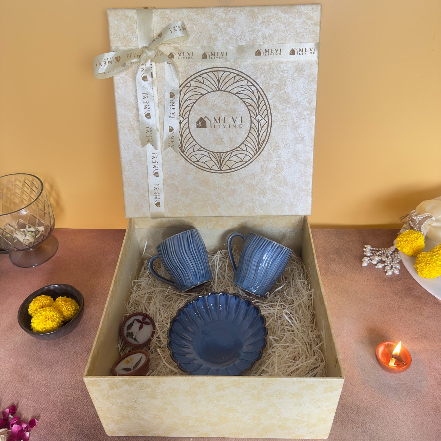 Moonwave Swell Bowl & Mugs Gift Set