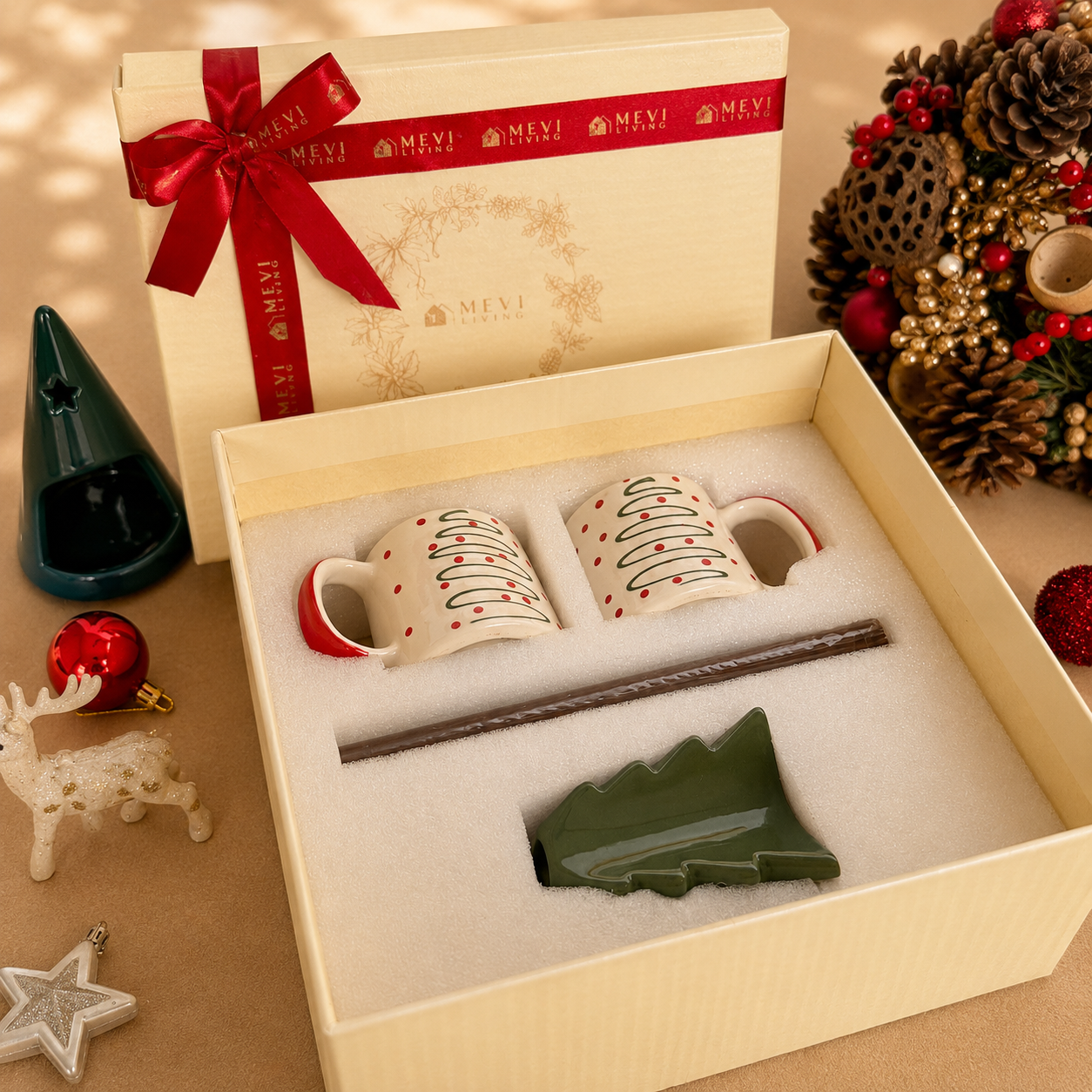 Merry Pine Holiday Gift Set