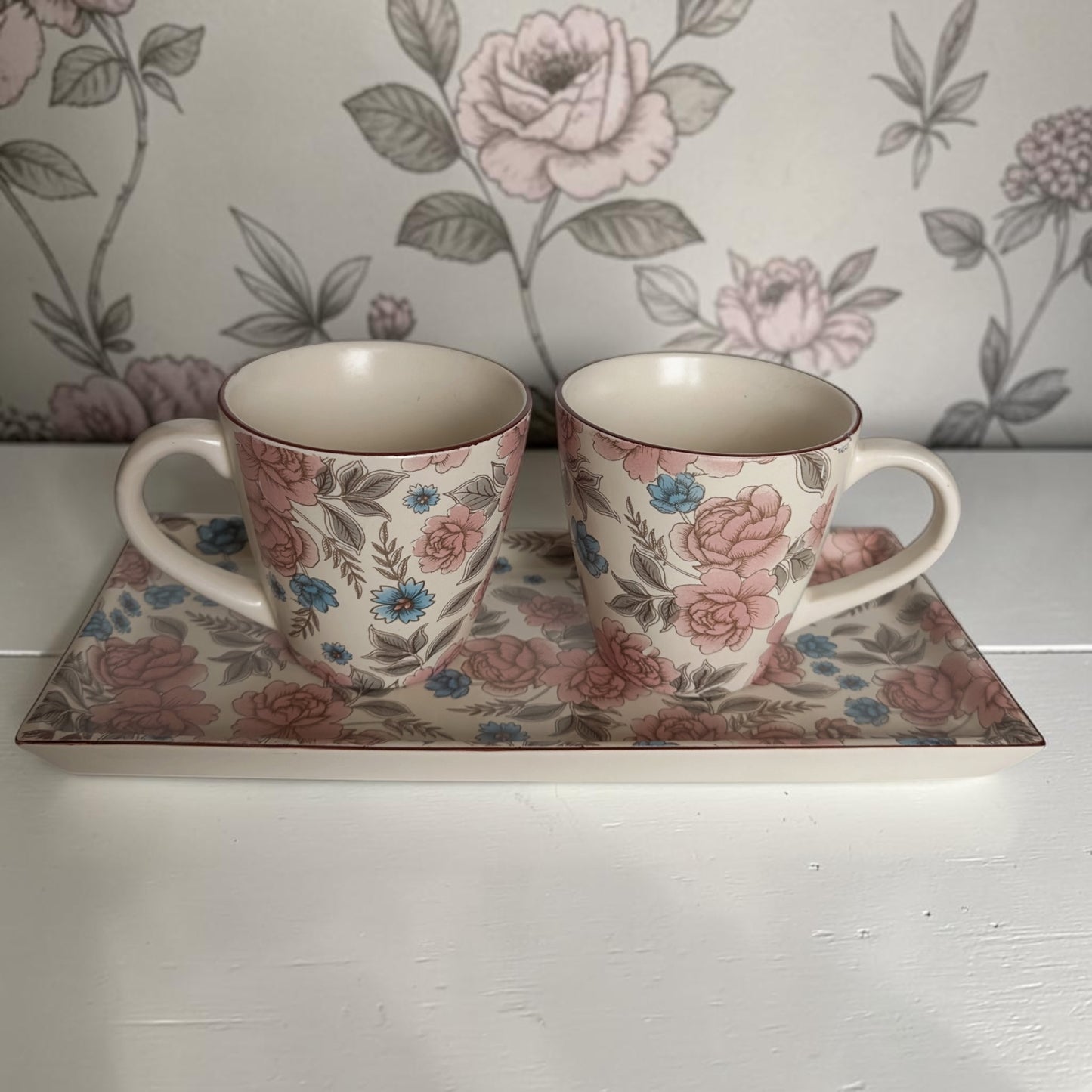Rosevale Morning Bliss Mug & Horizon Platter Set